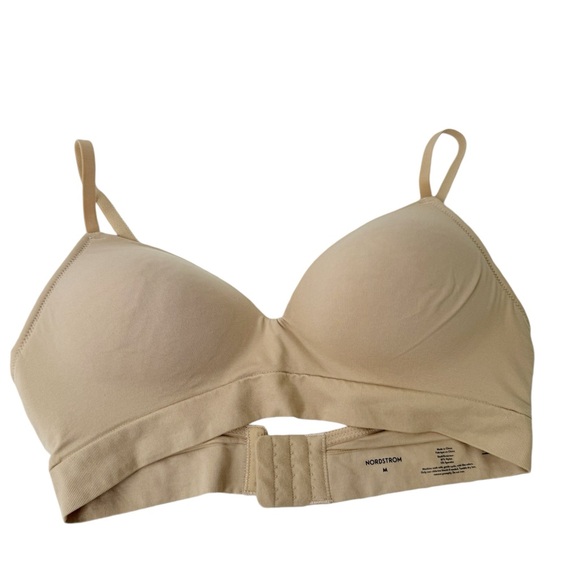 Nordstrom Wireless Nude Tshirt Bra Medium - Picture 1 of 3